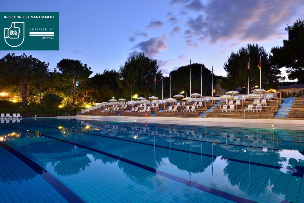 Una Hotels Naxos Beach Sicilia Giardini Naxos Esterno foto