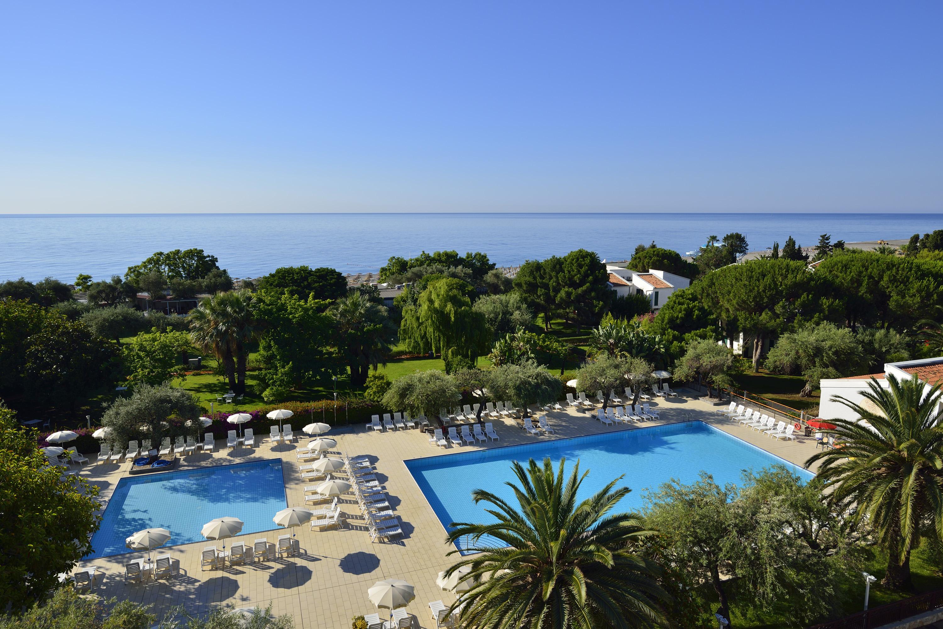Una Hotels Naxos Beach Sicilia Giardini Naxos Esterno foto